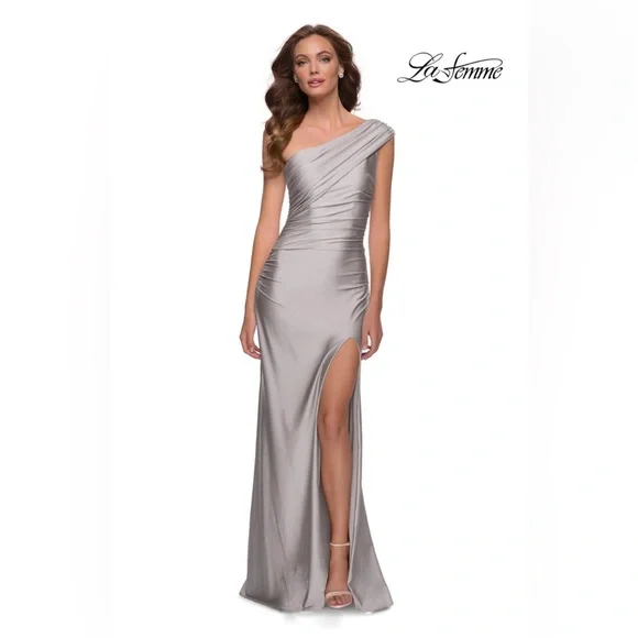 La Femme | Dresses | La Femme Womens Silver Oneshoulder Shiny Jersey Gown  Size 2 Nwt | Poshmark
